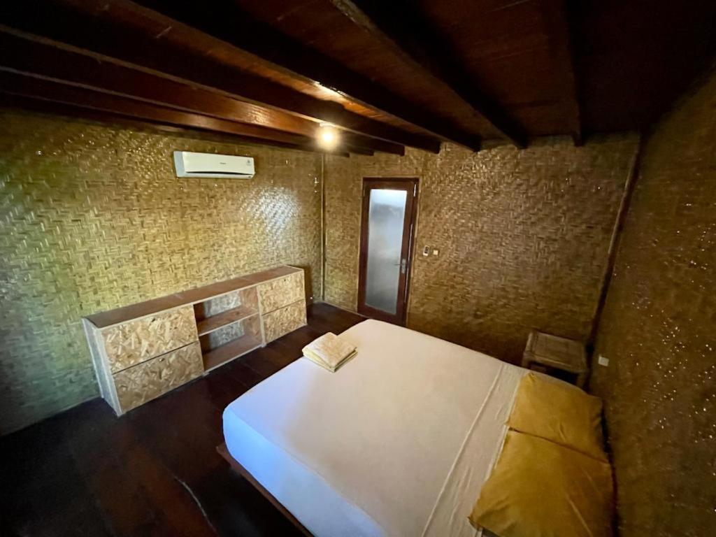 The Golden Ave Bungalow Gili Trawangan Zimmer foto